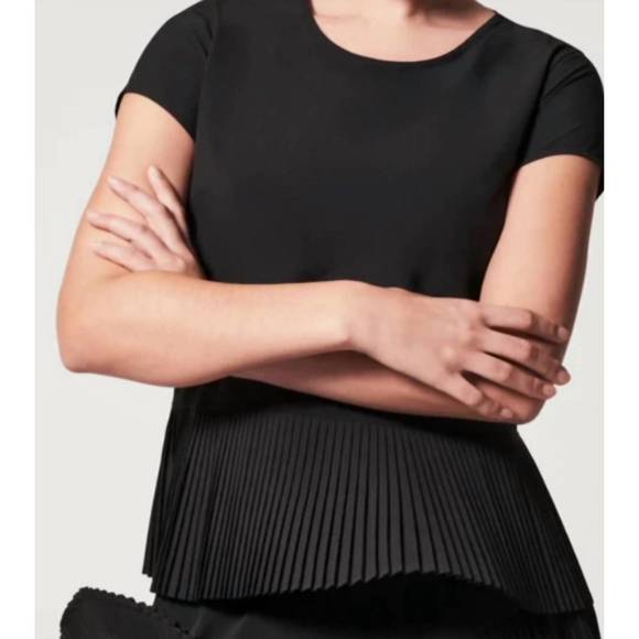 Jupe-short (Skort) Spanx Yes Pleats - Taille S - Noir Asymétrique Avec Poches UPF 50+
